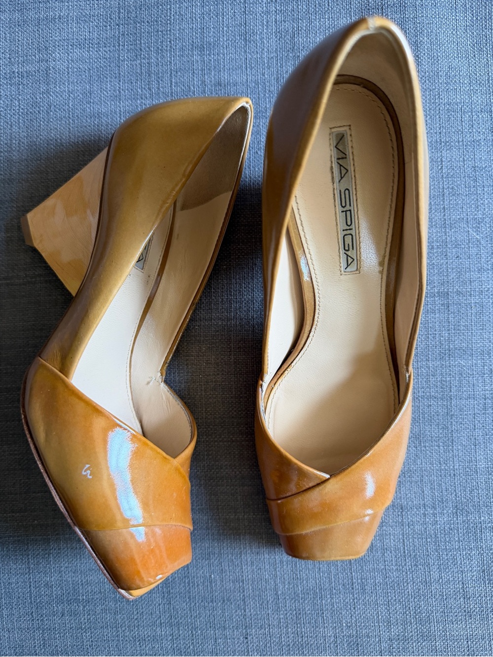 Via Spiga Glossy Cognac Patent Leather Peep-Toe Block Heels